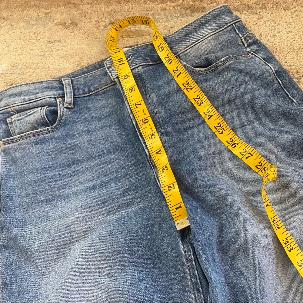 Paige Cindy Destroyed Hem Mel Blue Jeans Straight Wide Leg Distressed: 30